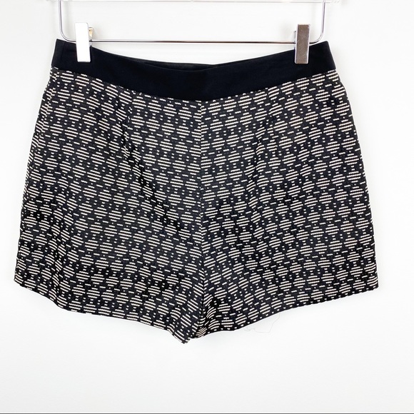 Forever 21 | Black + White Structured Jacquard High Waist Trouser Shorts - Picture 3 of 5